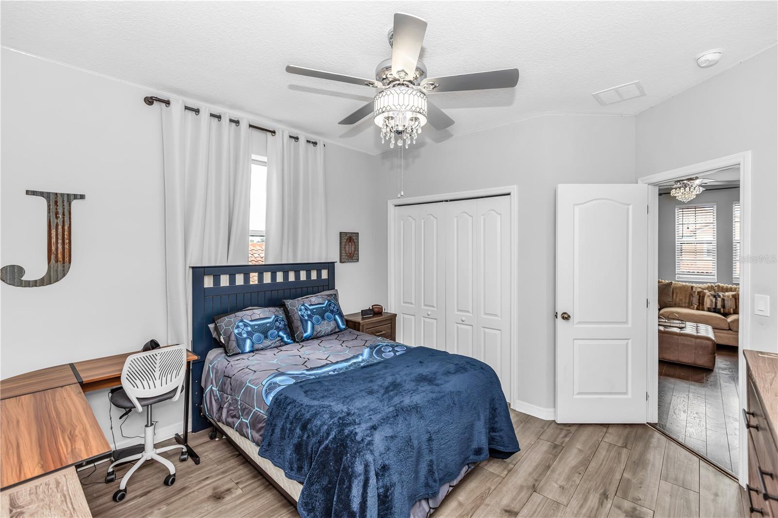 239 Lugano Way Property Photo 32