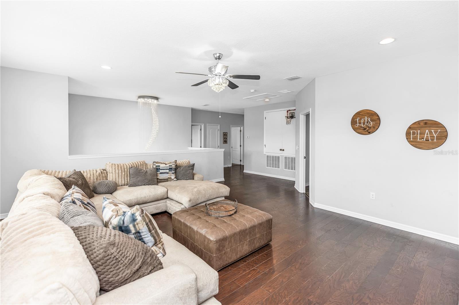 239 Lugano Way Property Photo 40