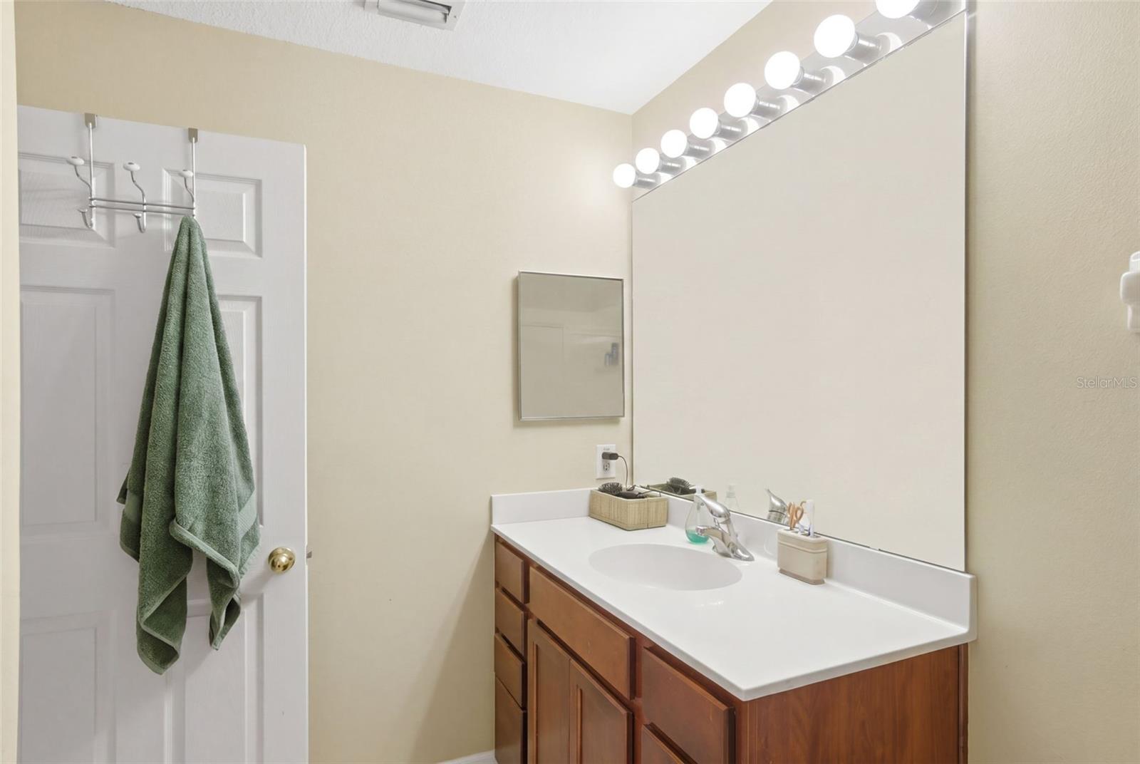 224 Woodhouse Ln Property Photo 30