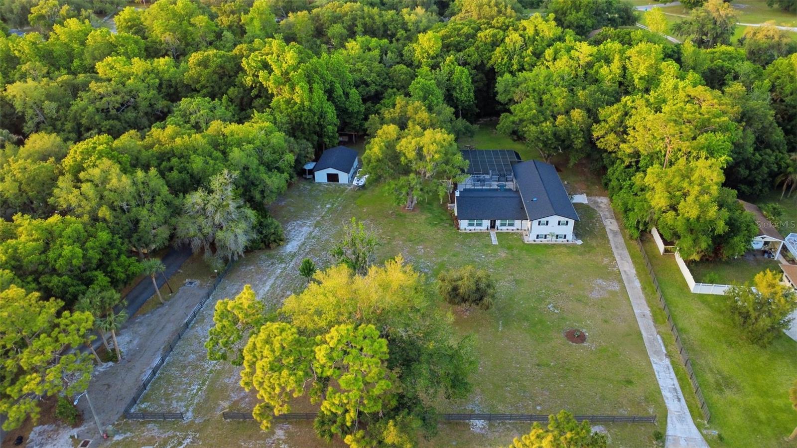 155 E Country Circle Dr E Property Photo 47