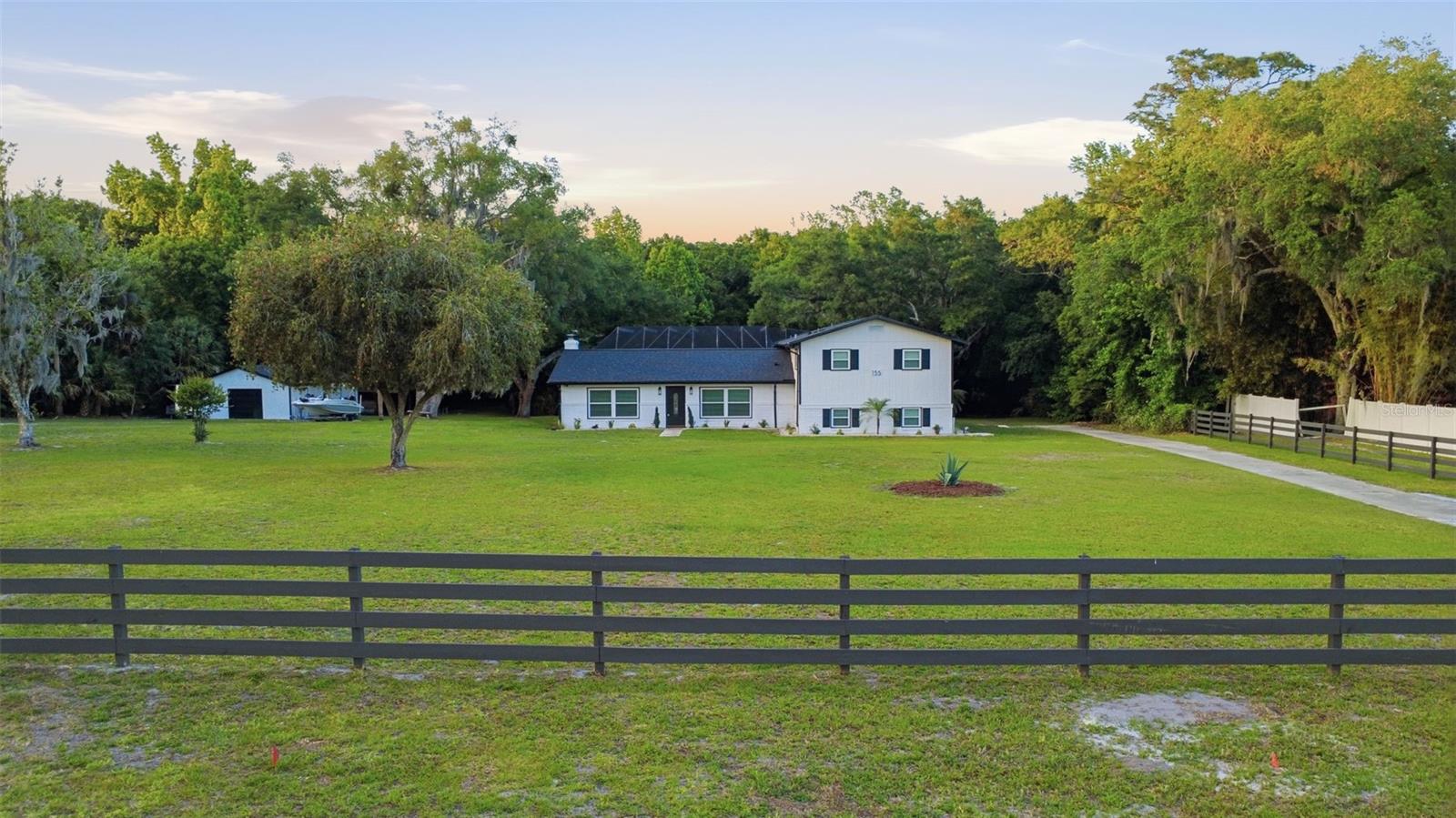 155 E Country Circle Dr E Property Photo 50