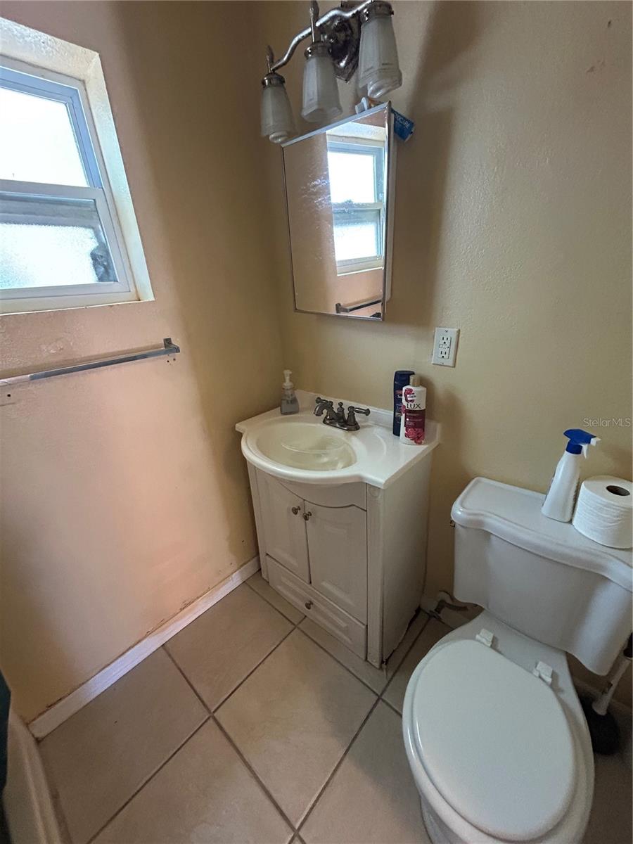 629 Holmes Ave Property Photo 15