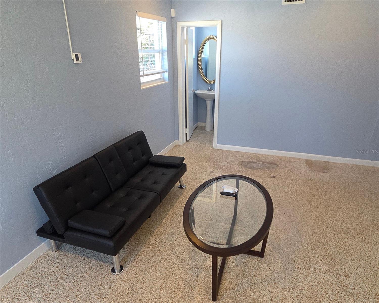 921 Ridgewood Ave #a Property Photo 7