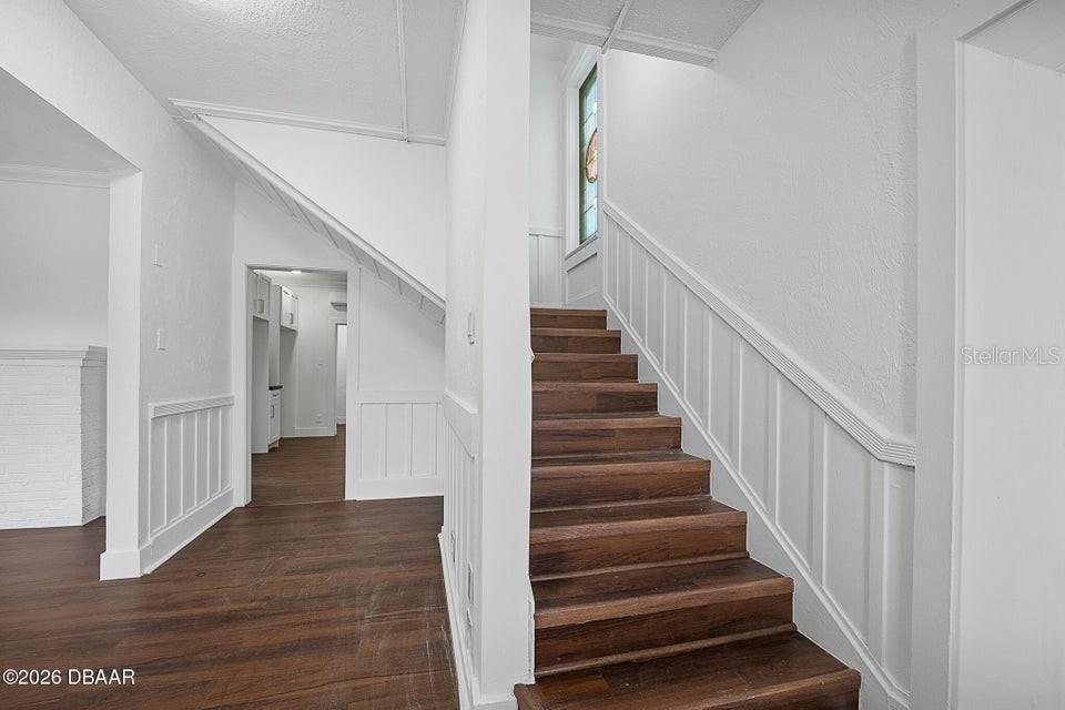 934 S Ridgewood Ave Property Photo 22