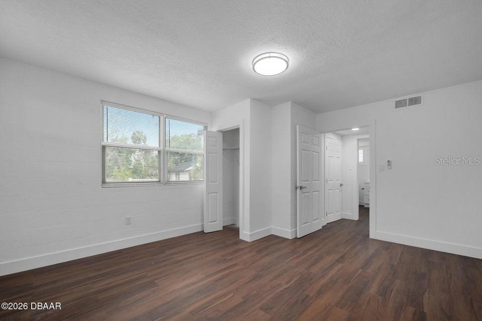 934 S Ridgewood Ave Property Photo 31