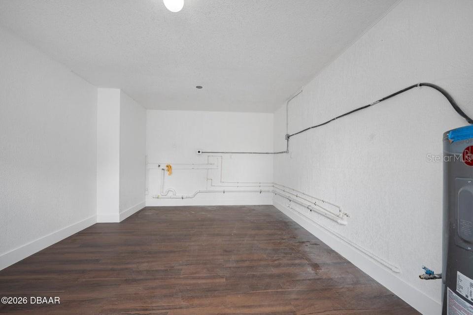 934 S Ridgewood Ave Property Photo 52