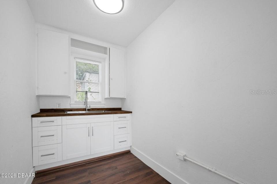 934 S Ridgewood Ave Property Photo 59