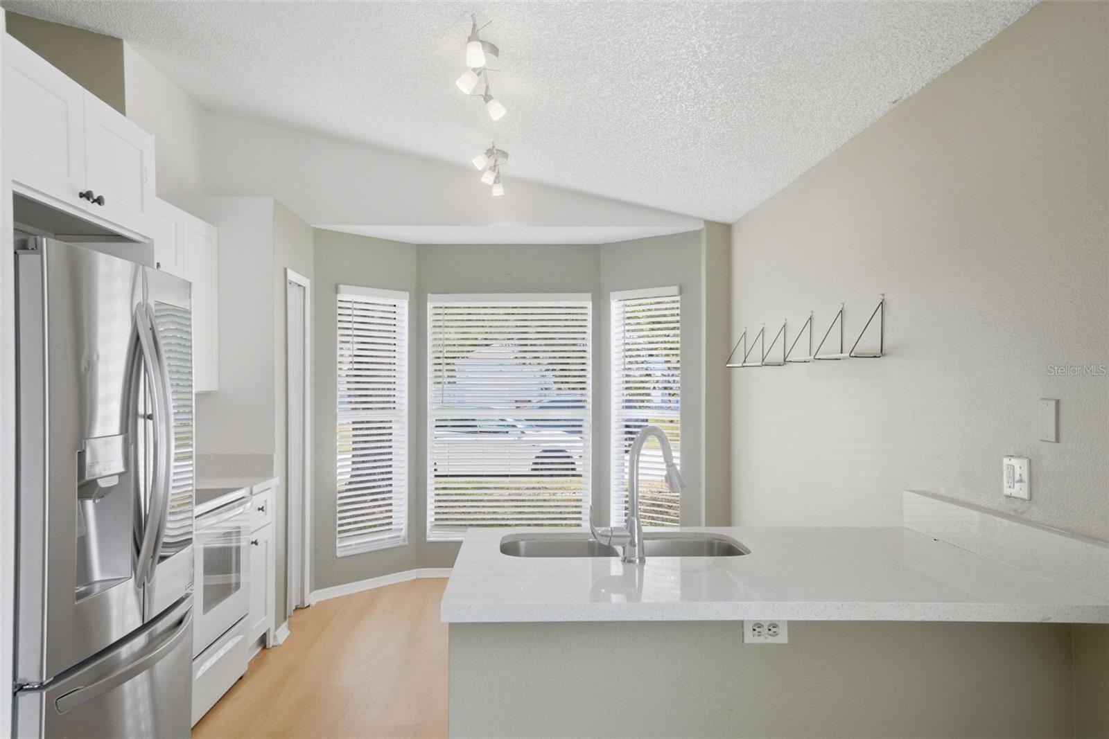 2308 Donegan Pl Property Photo 6