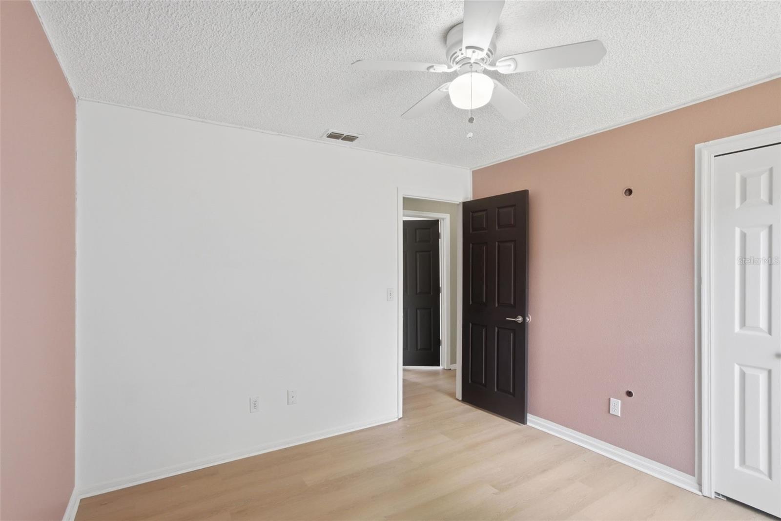 2308 Donegan Pl Property Photo 12