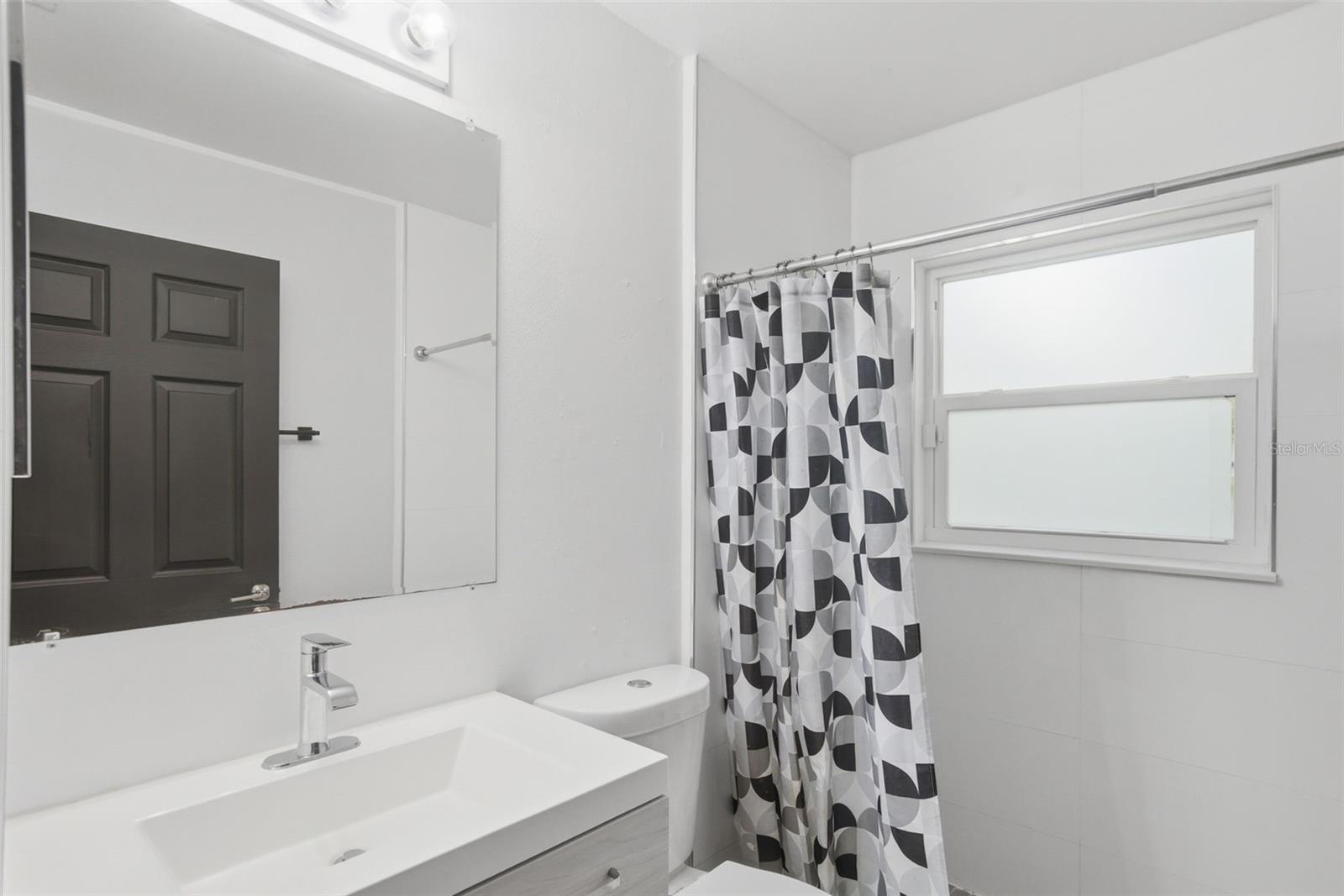 2308 Donegan Pl Property Photo 18