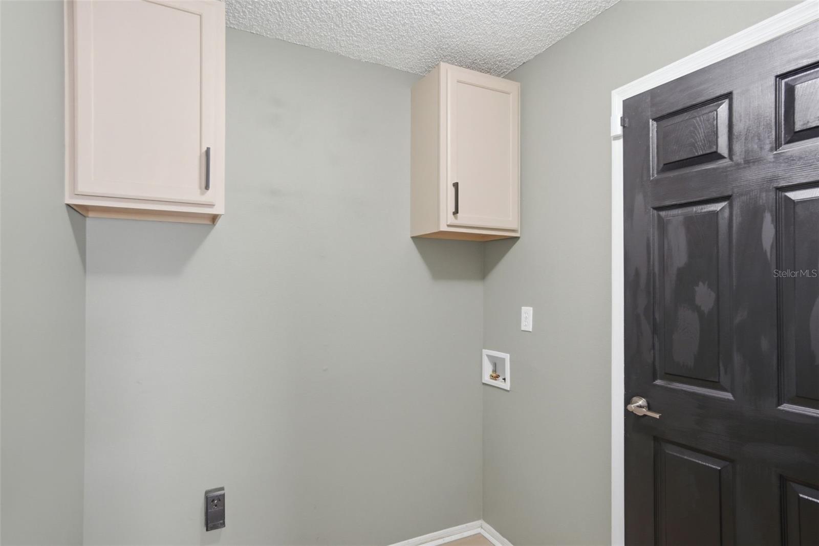 2308 Donegan Pl Property Photo 24