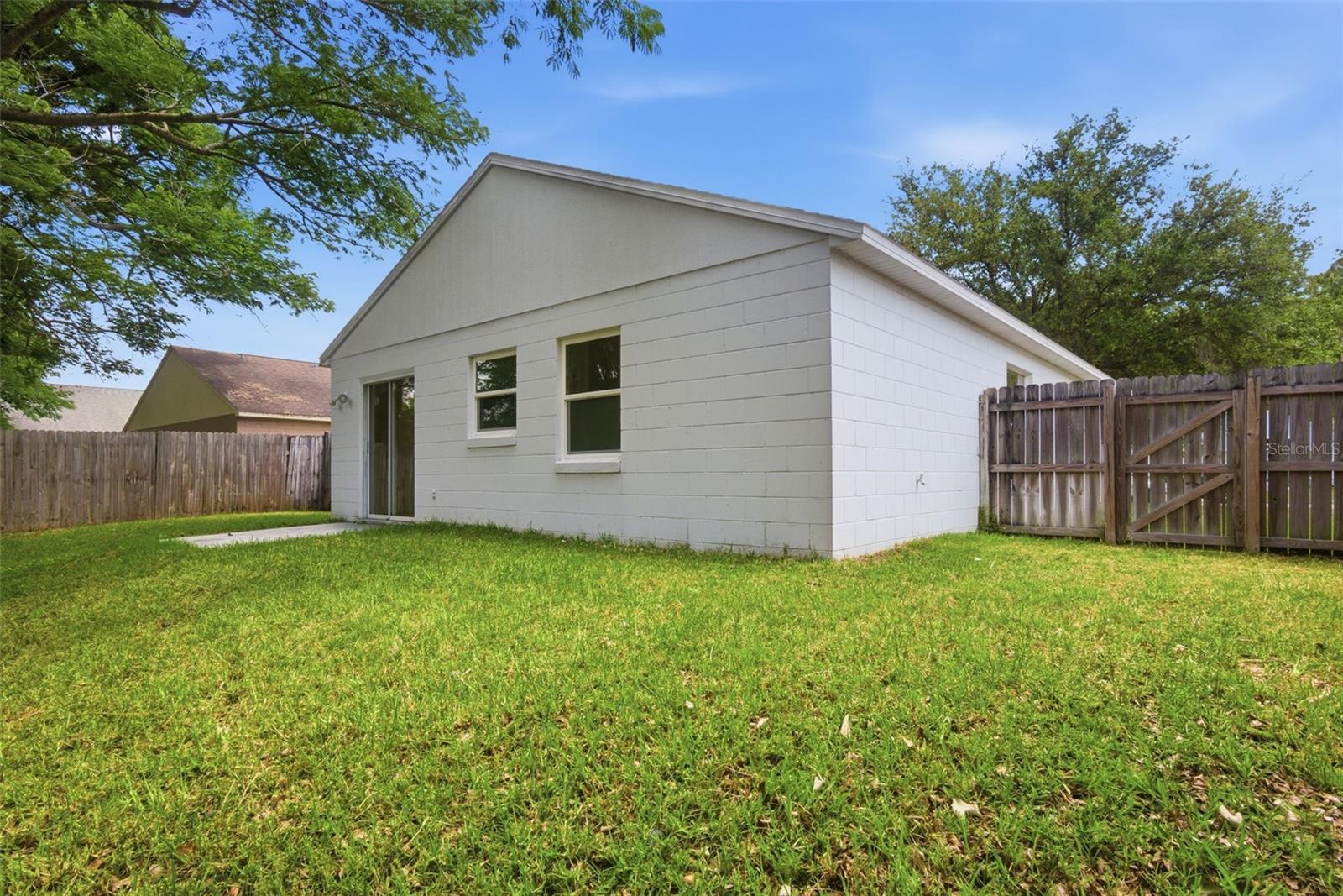 2308 Donegan Pl Property Photo 28