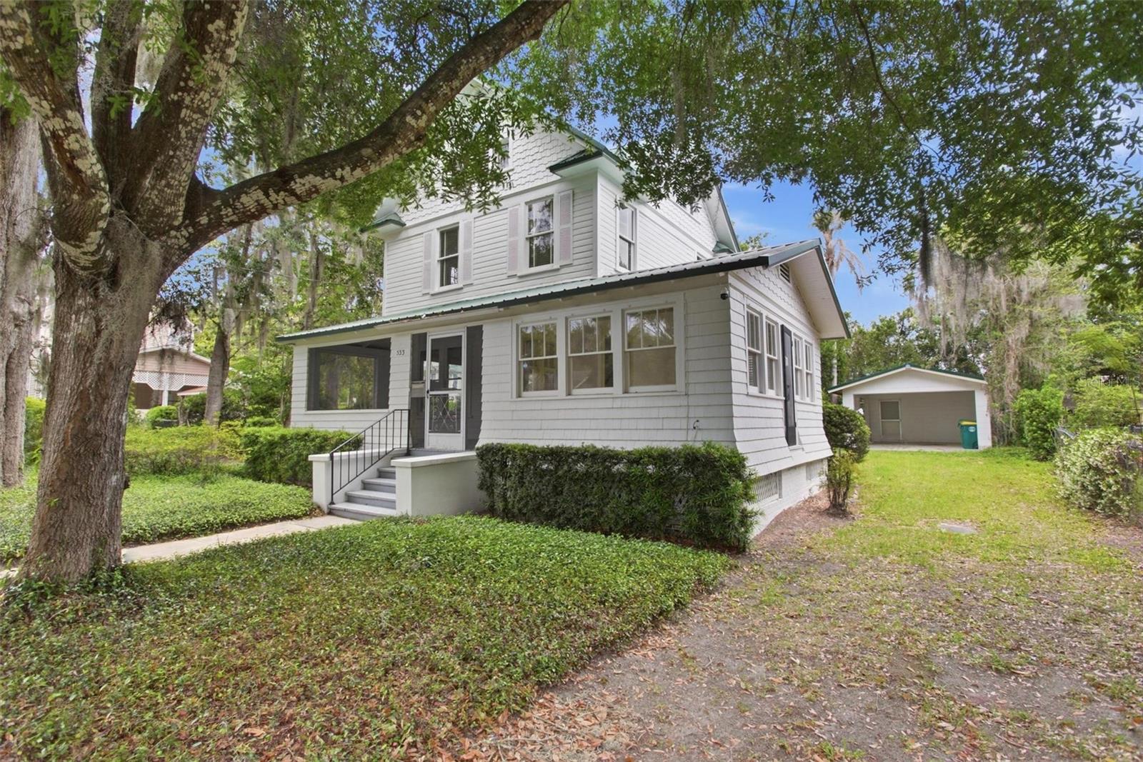 533 N Sans Souci Ave Property Photo 3