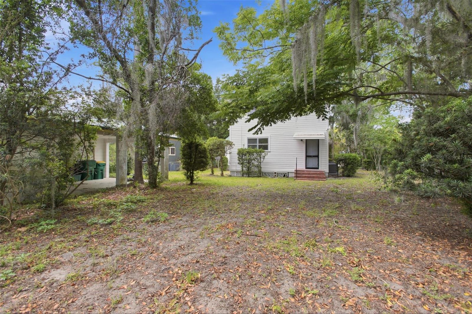 533 N Sans Souci Ave Property Photo 38