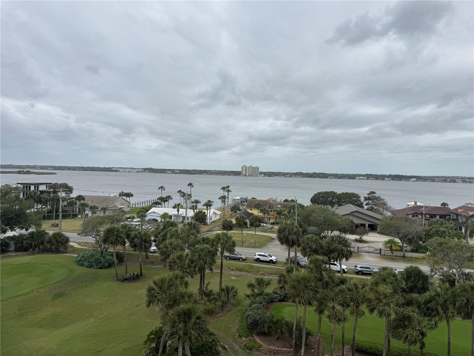 1 Oceans West Blvd #6b1 Property Photo 1