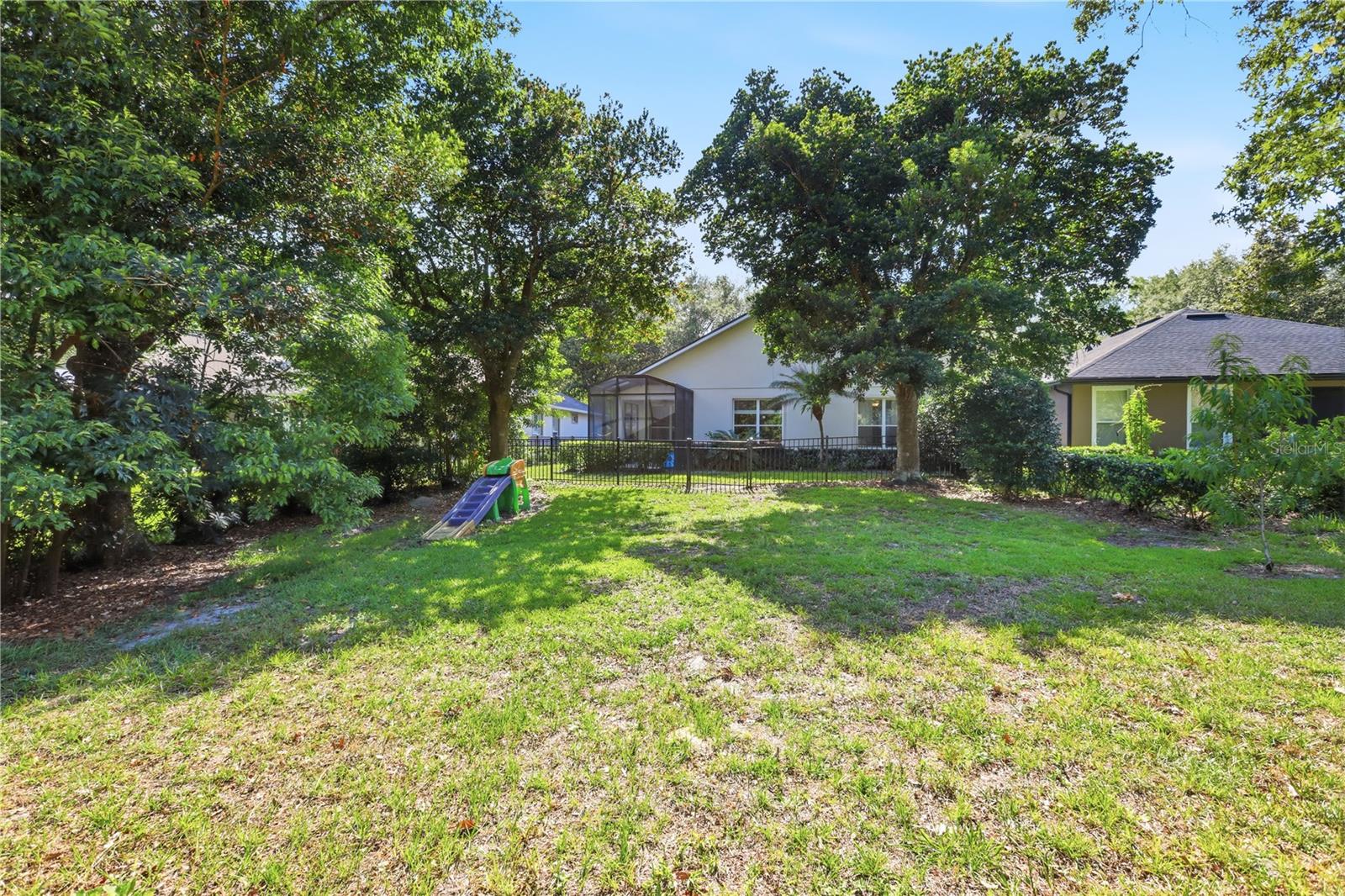 423 Victoria Hills Dr Property Photo 36