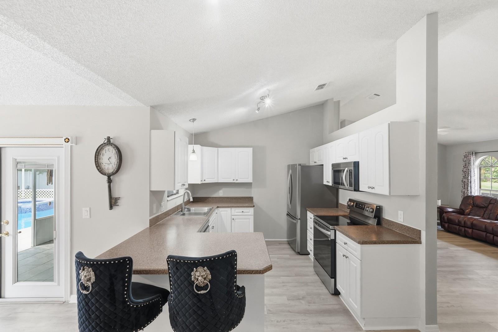 3153 Byington Ter Property Photo 18