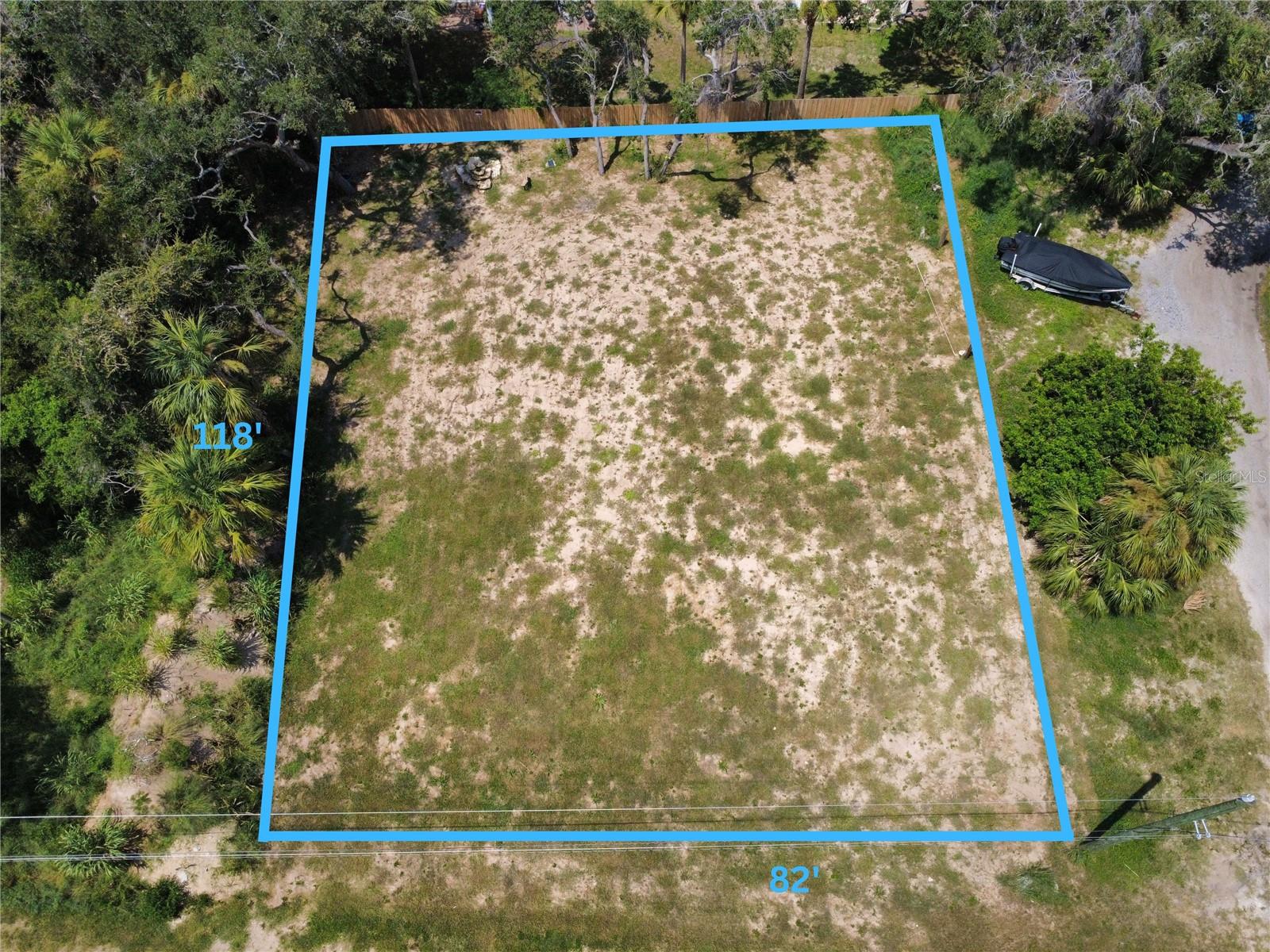 Oak Ln Property Photo 1