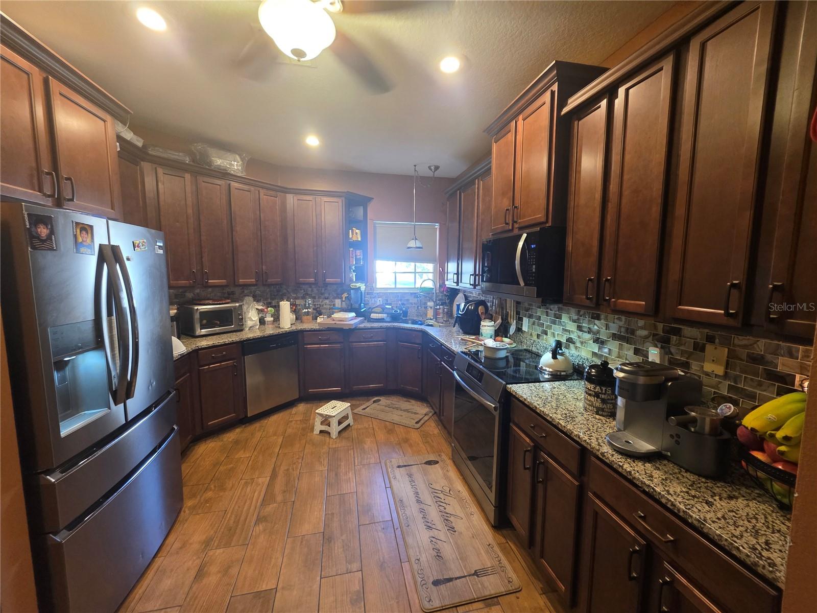 322 Foxhill Ct Property Photo 12