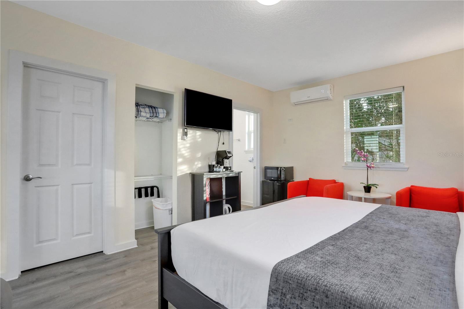 1204 S Ocean Shore Blvd Property Photo 5