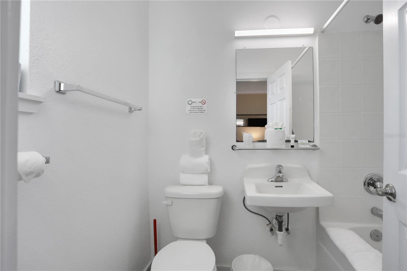 1204 S Ocean Shore Blvd Property Photo 15