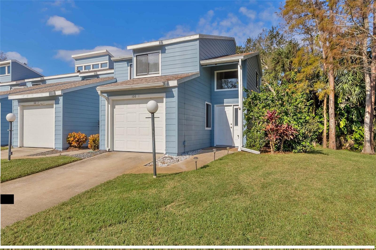 100 Kingbird Cir #1 Property Photo 1