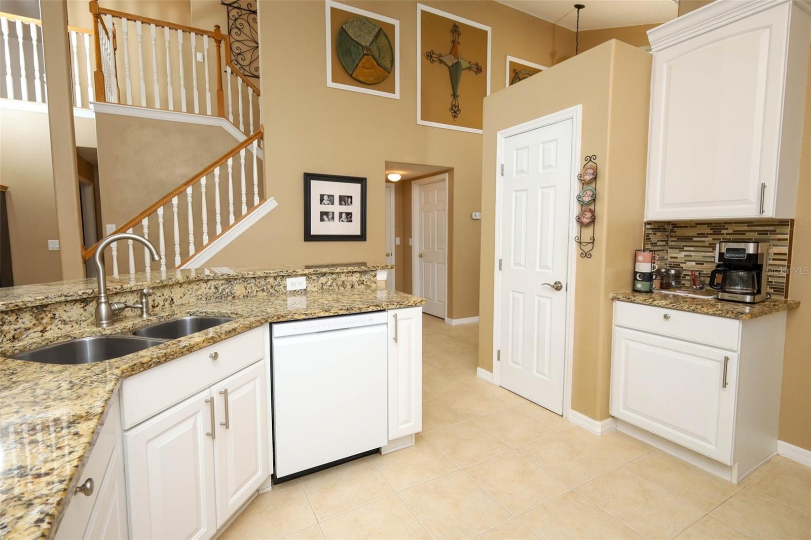 5467 Ward Lake Dr Property Photo 13