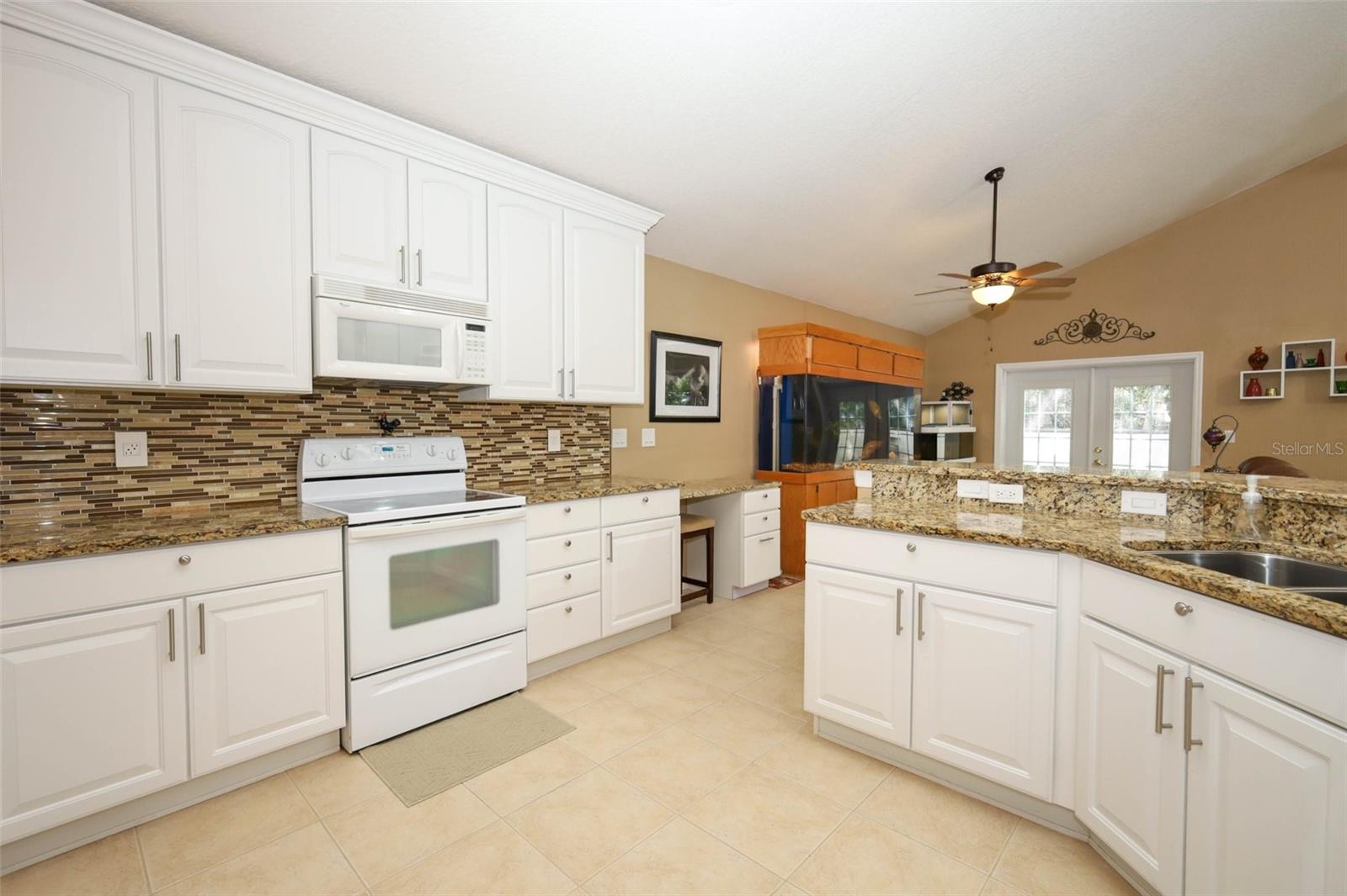 5467 Ward Lake Dr Property Photo 15