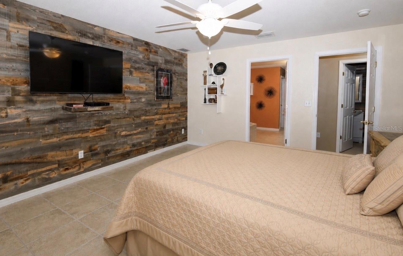 5467 Ward Lake Dr Property Photo 24