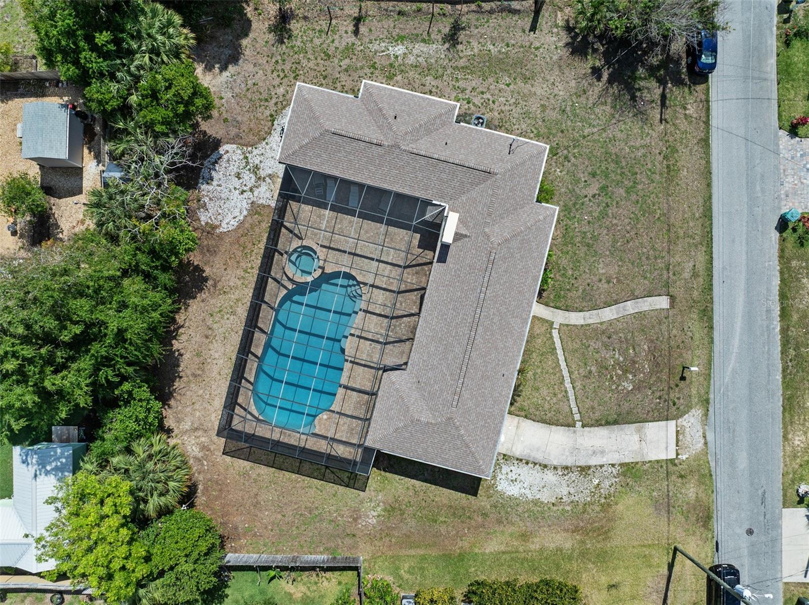 307 Manhattan Ave Property Photo 13