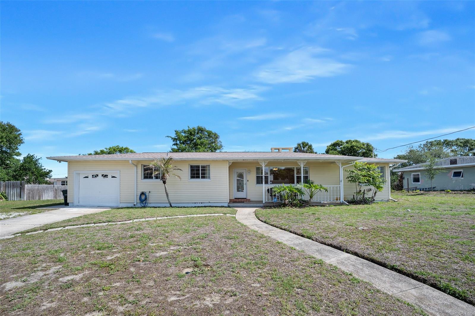 307 Manhattan Ave Property Photo 14