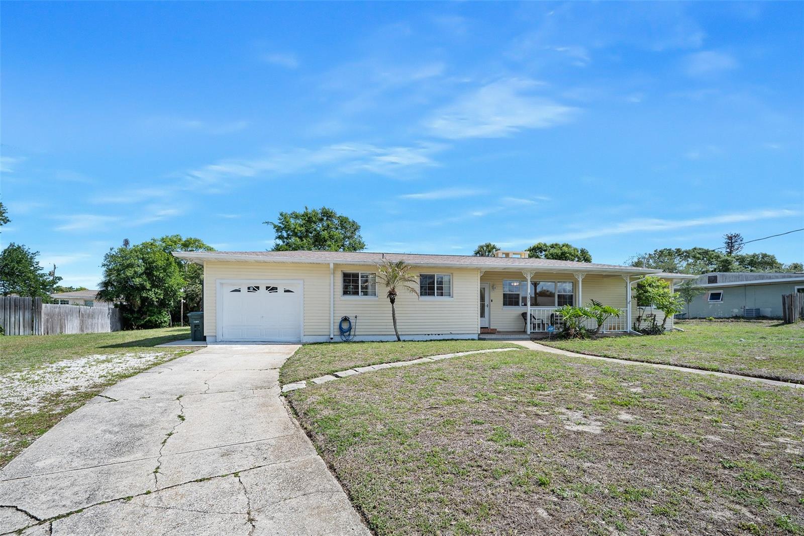 307 Manhattan Ave Property Photo 15