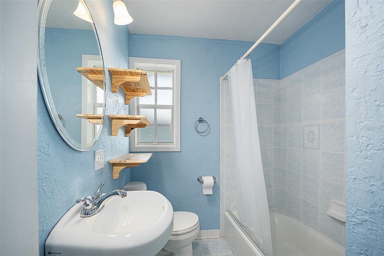 307 Manhattan Ave Property Photo 35