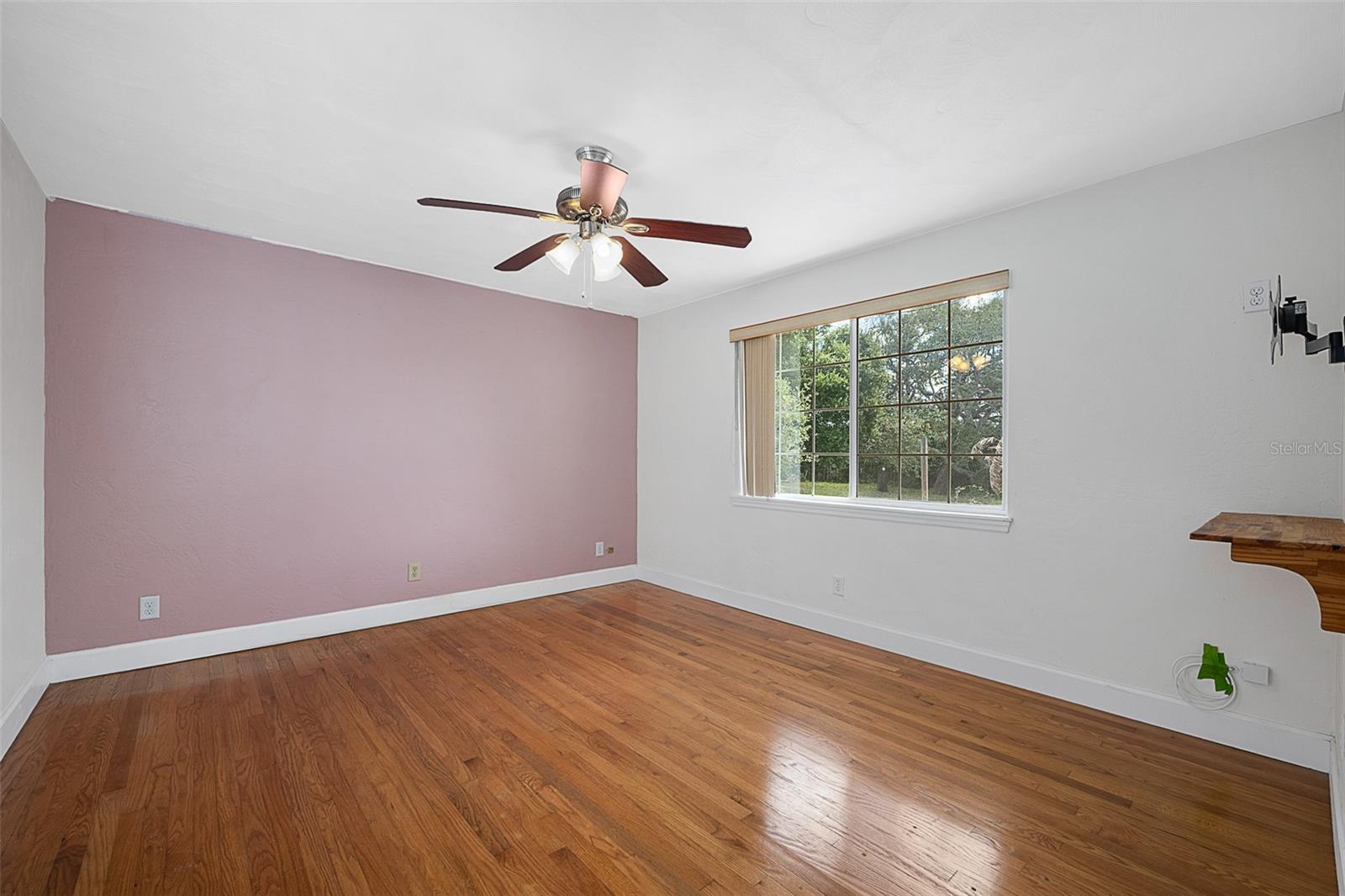 307 Manhattan Ave Property Photo 39