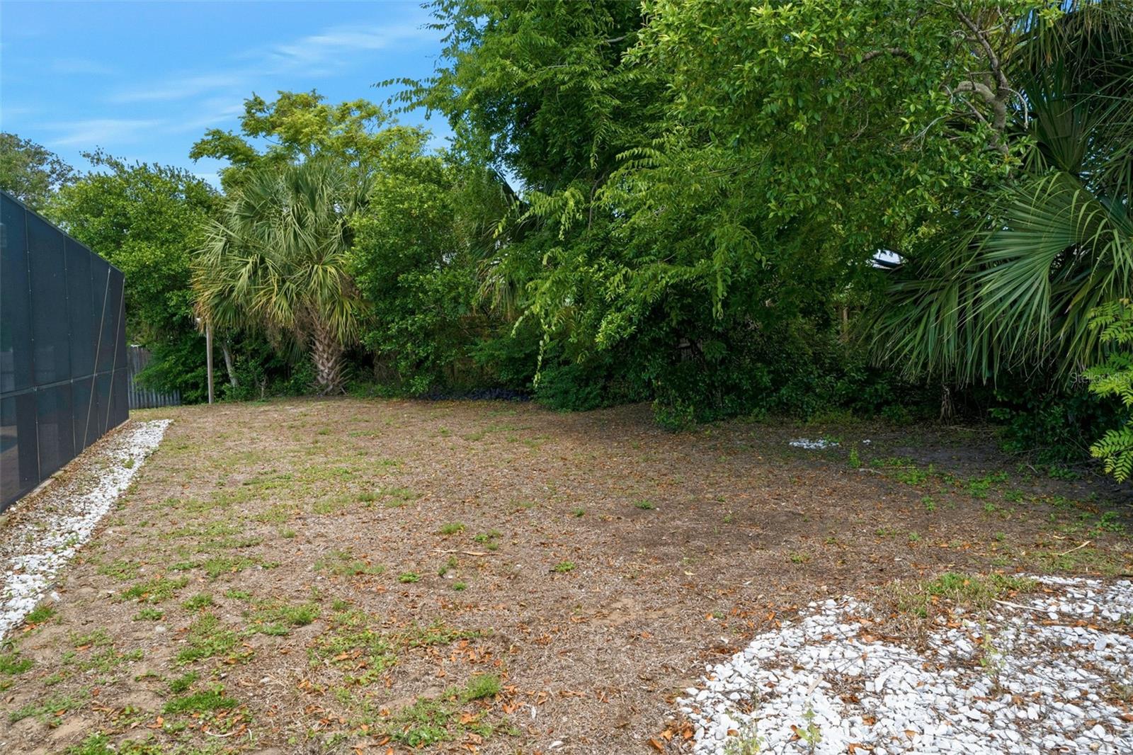 307 Manhattan Ave Property Photo 47