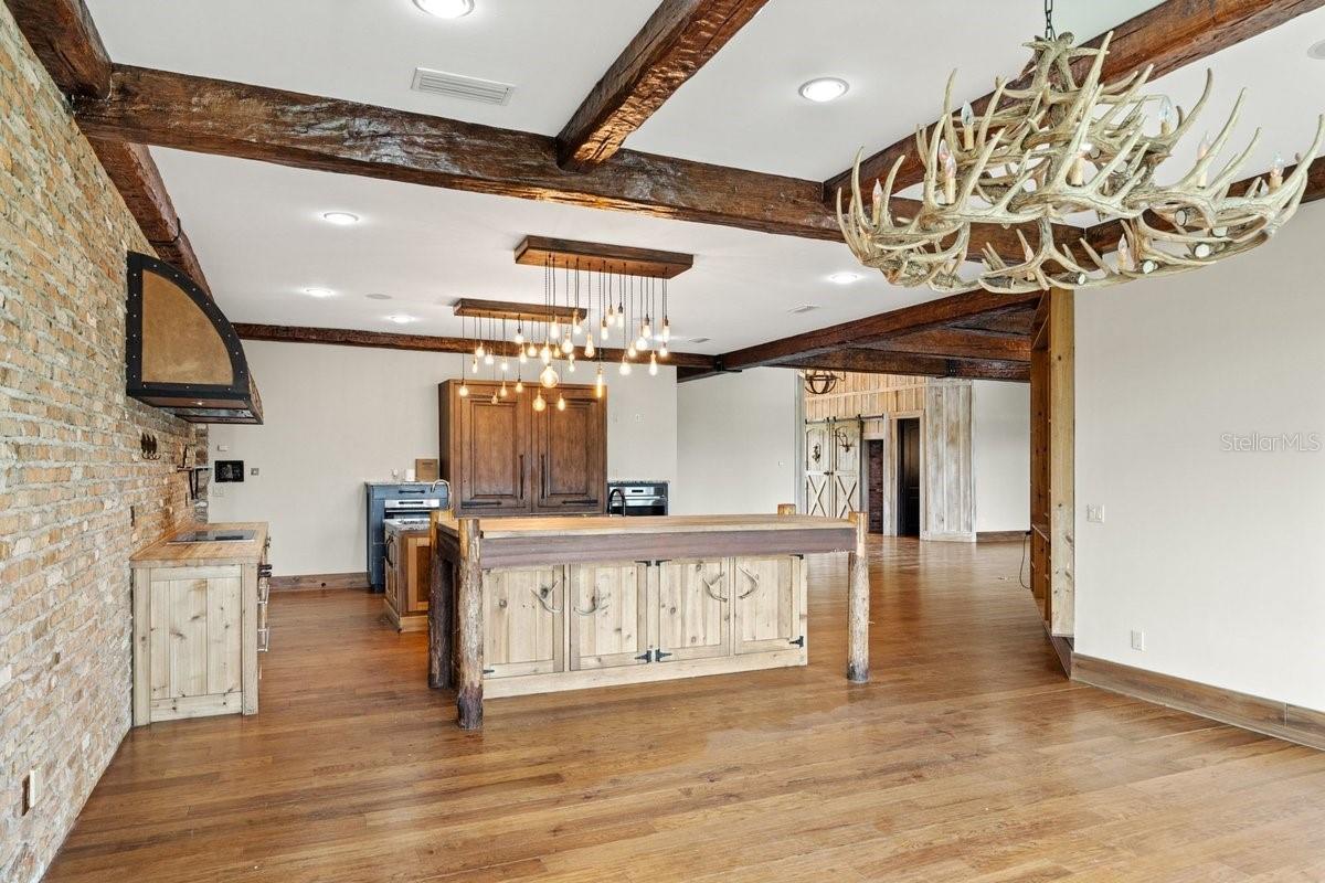 4290 Pioneer Trl Property Photo 26