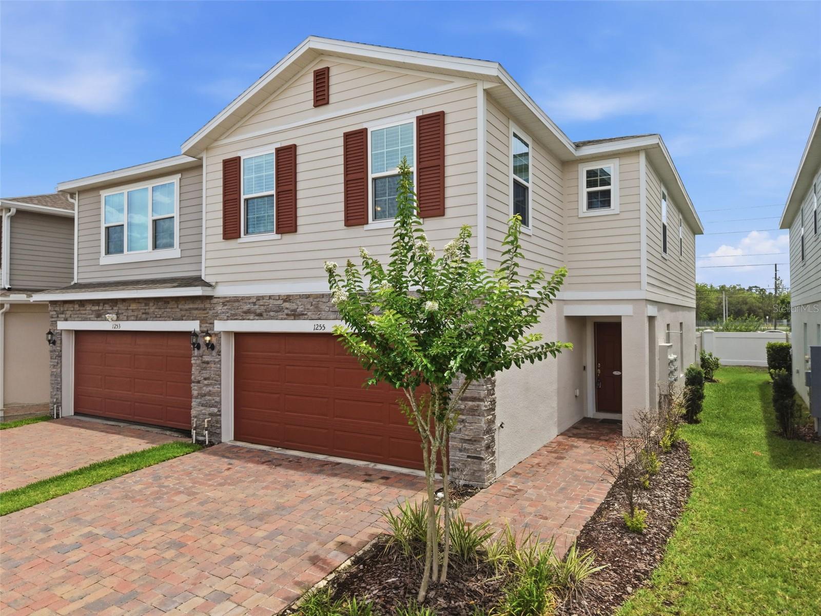 1255 Wispy Cypress Dr Property Photo 2