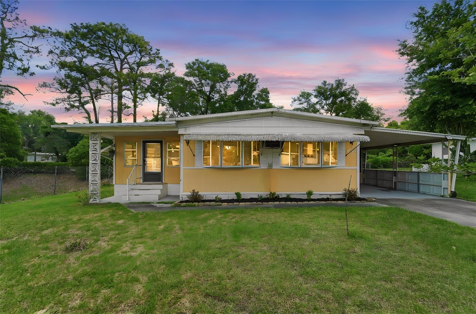 4128 Woodland Cir Property Photo 1