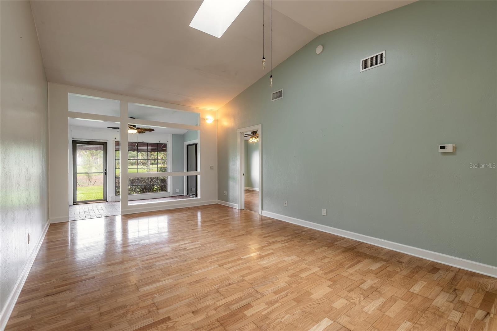 30 Landings Ln #30 Property Photo 12