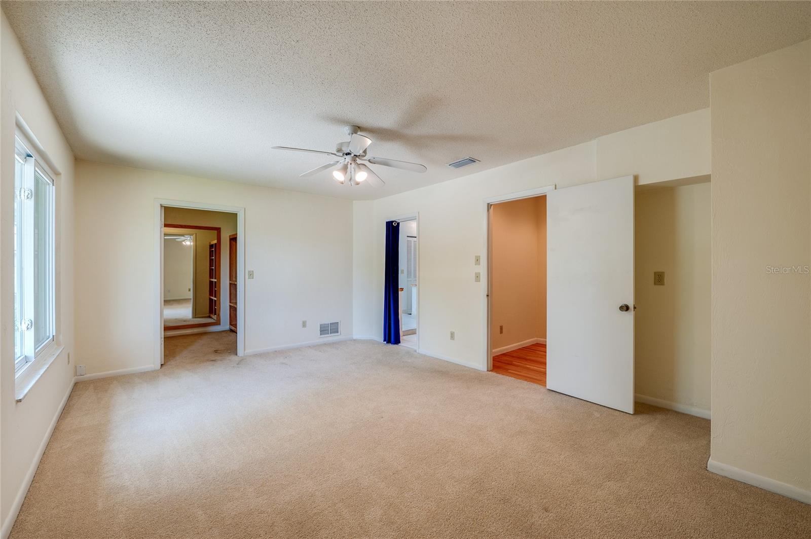 7 Waterfront Ct Property Photo 28