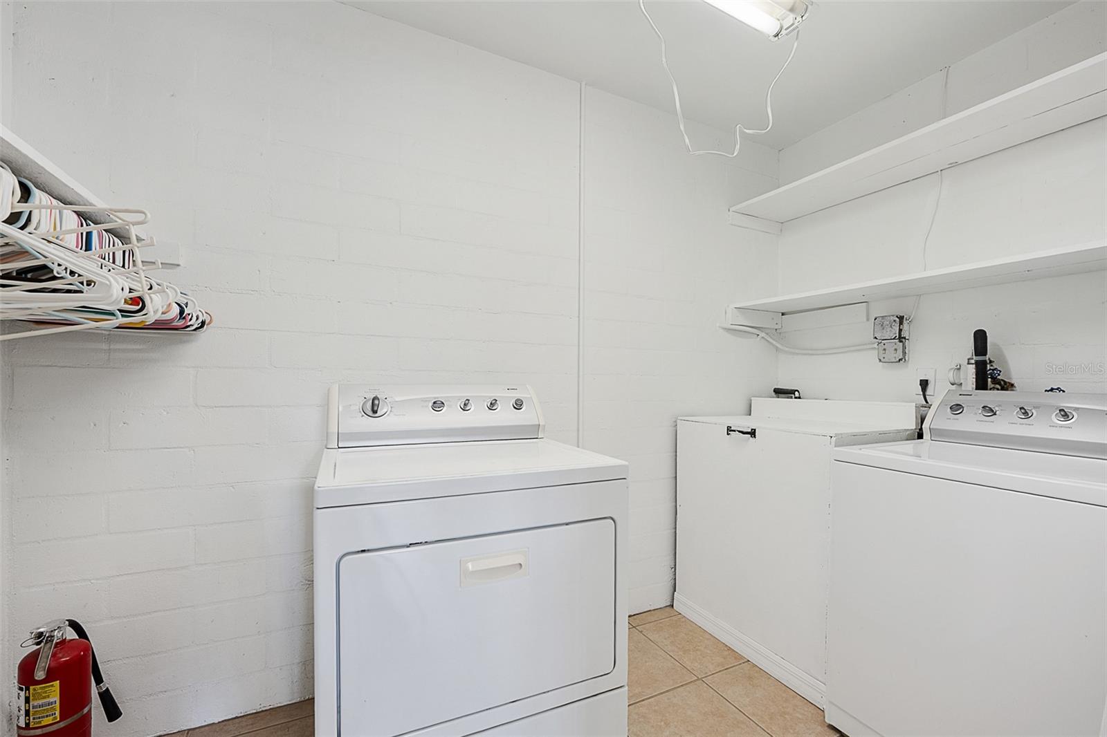 183 Hernandez Ave Property Photo 16