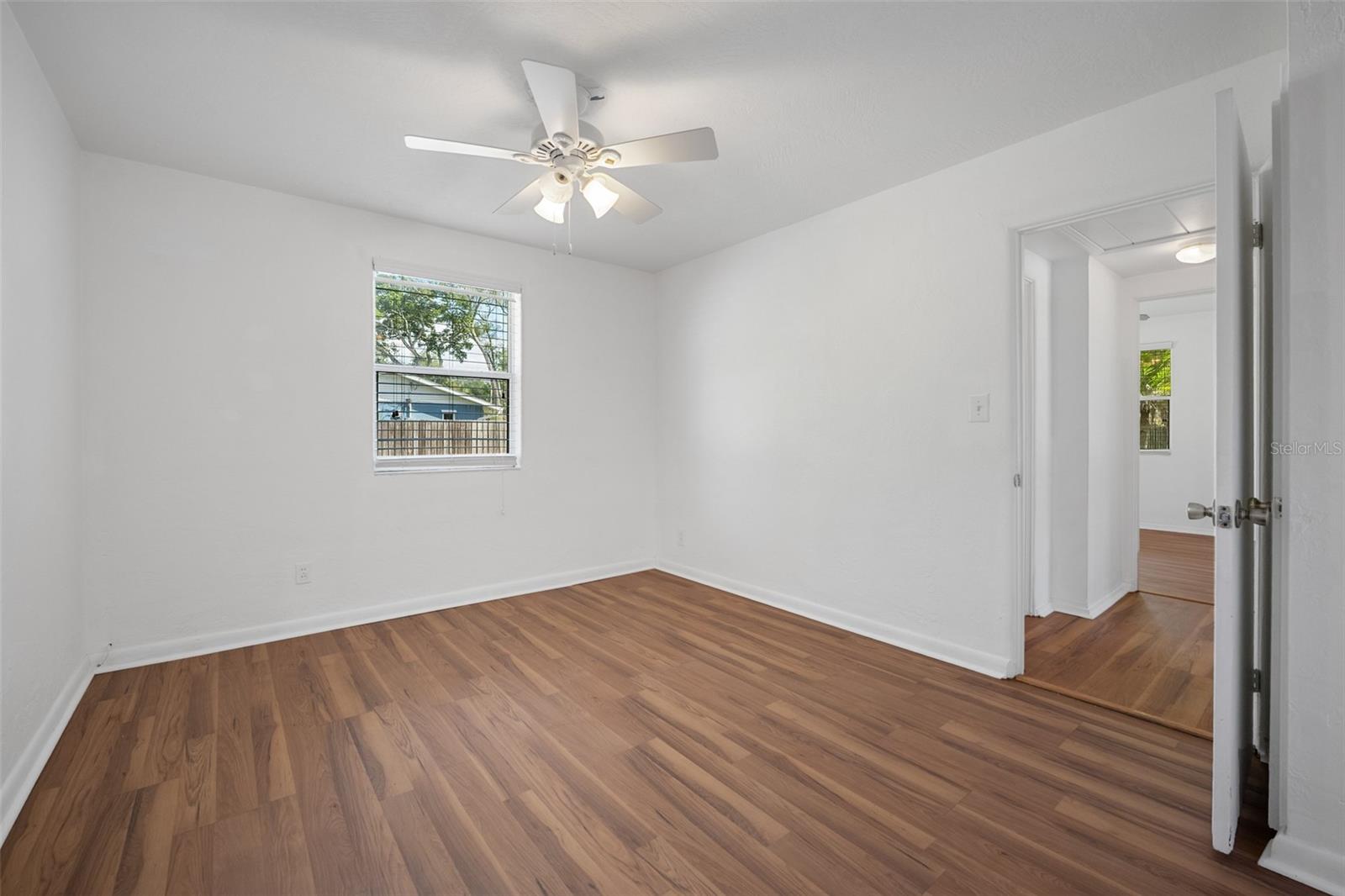 183 Hernandez Ave Property Photo 20