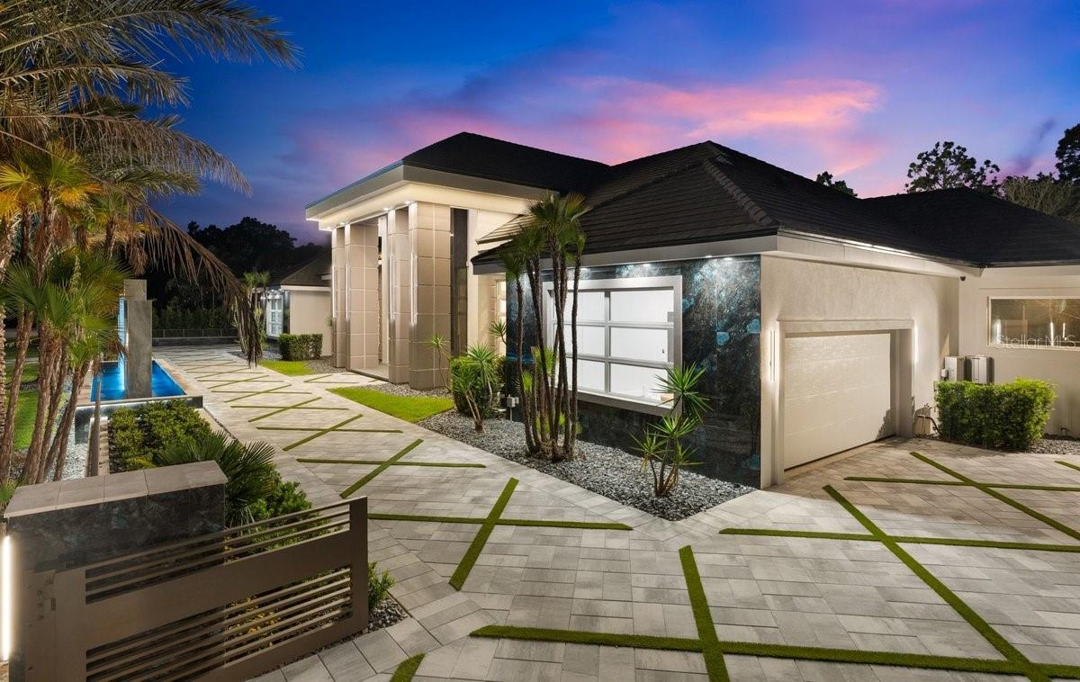 420 Wingspan Dr Property Photo 4