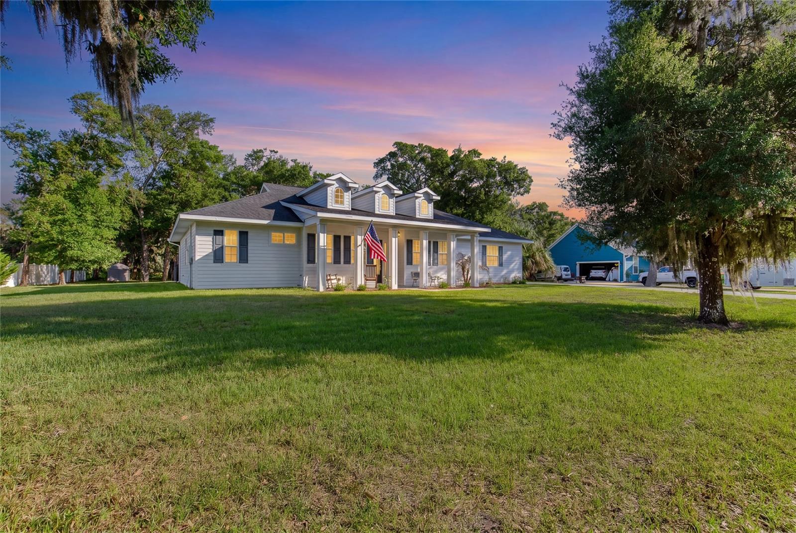 15 MAPLE ST