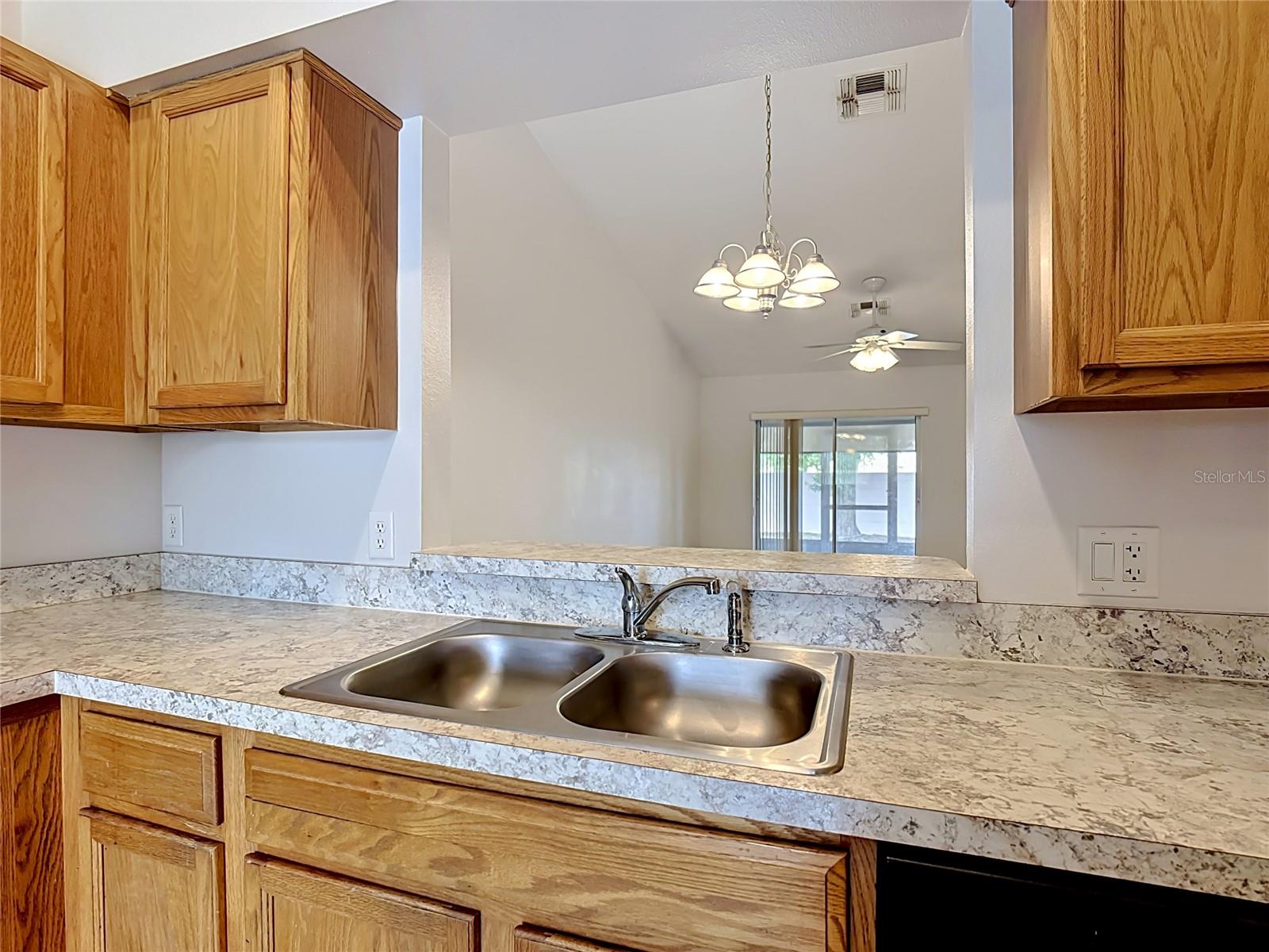 3393 Celena Cir Property Photo 18