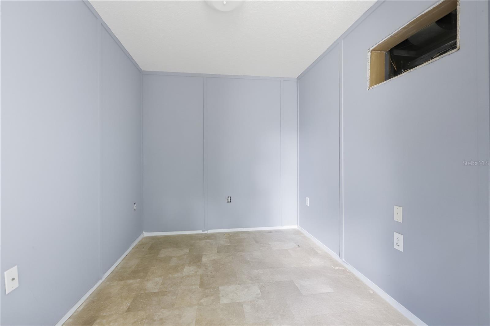 646 June Ter Property Photo 6