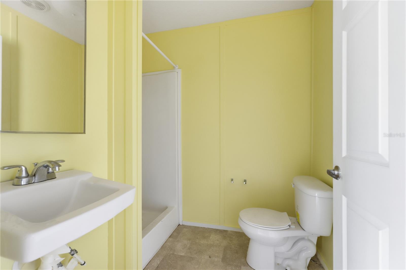 646 June Ter Property Photo 13