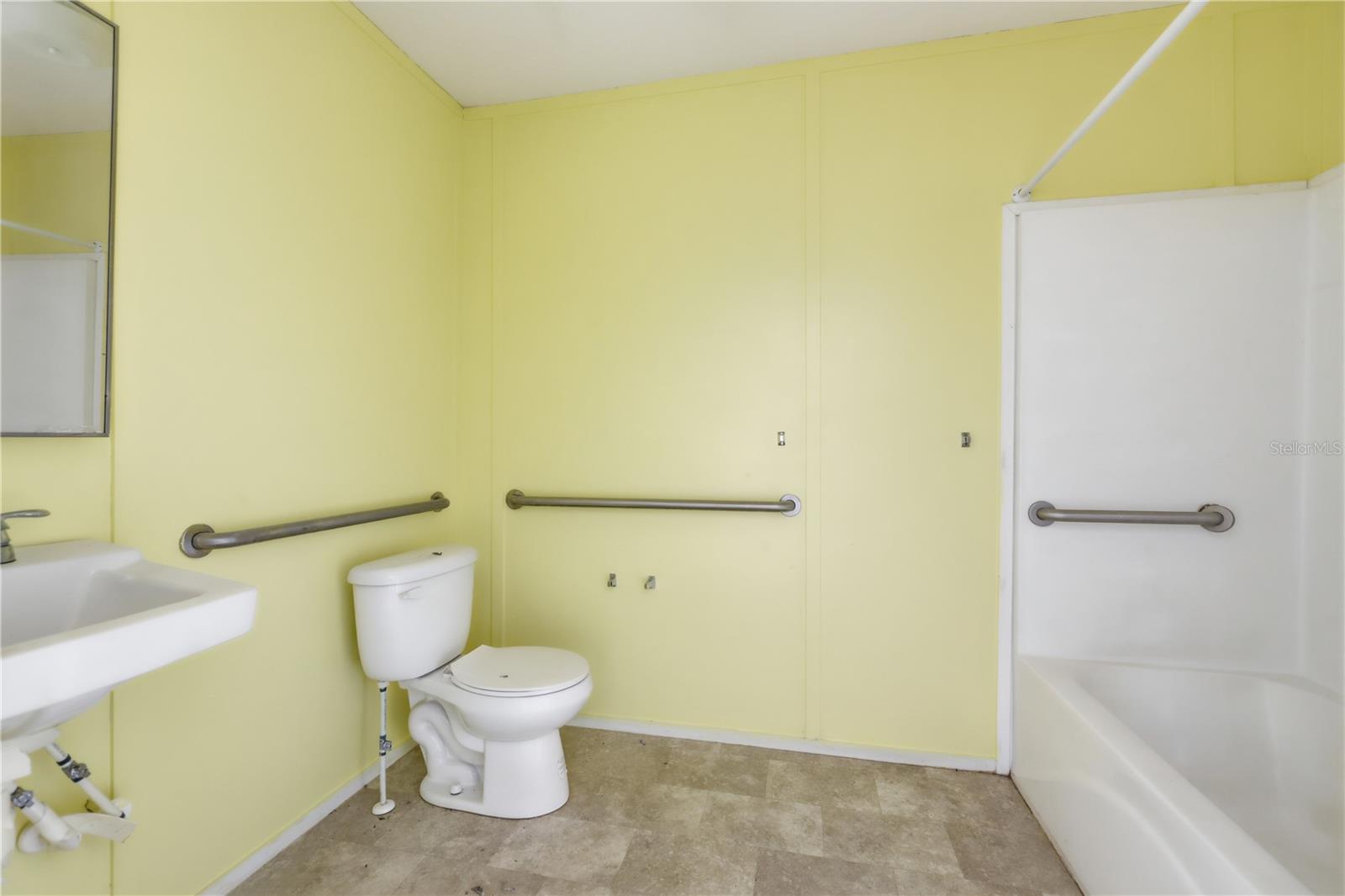 646 June Ter Property Photo 14