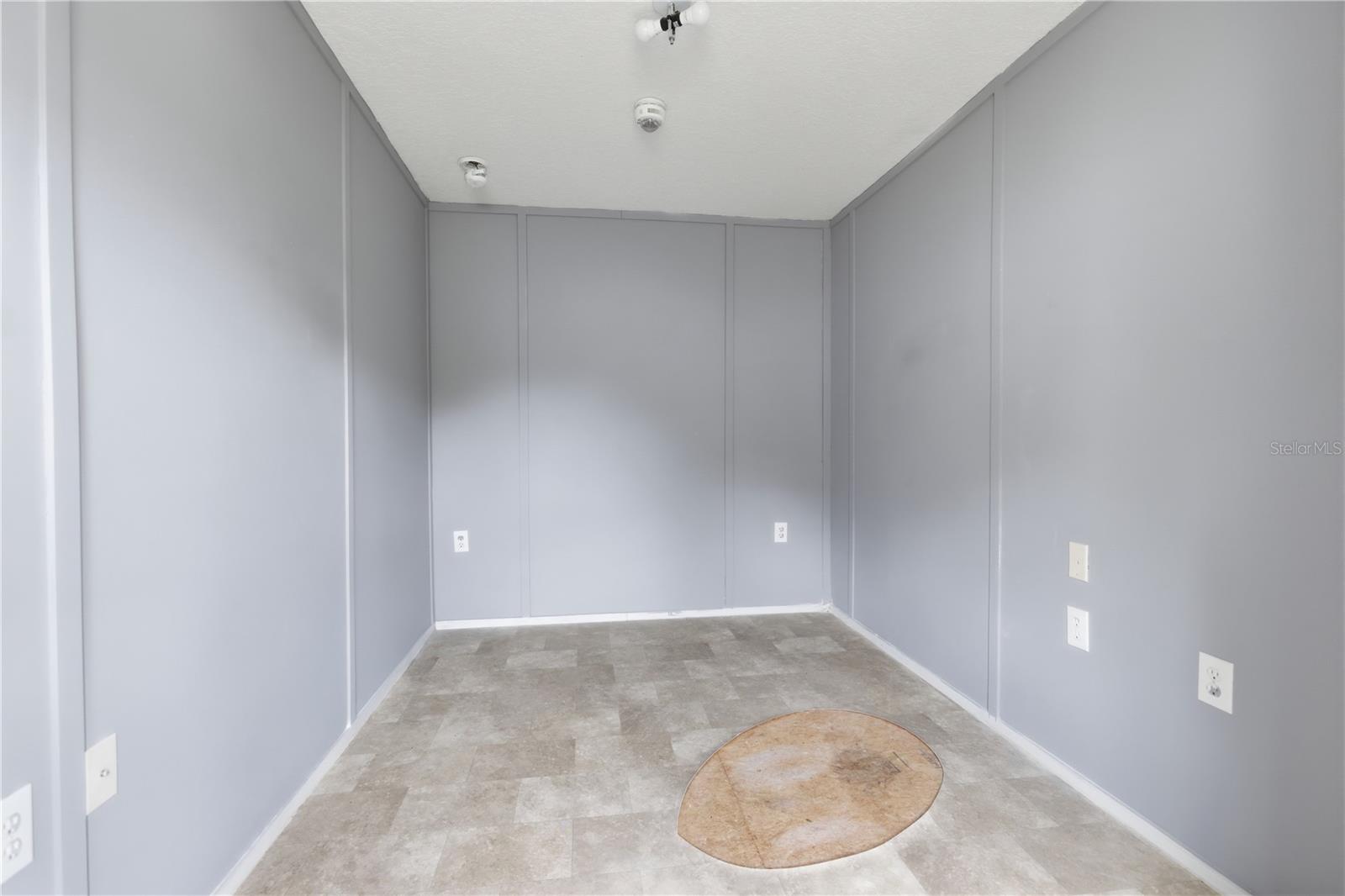 646 June Ter Property Photo 15