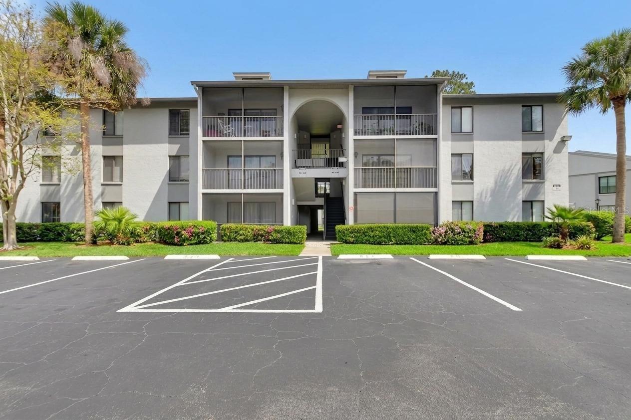 1224 S PINE RIDGE CIR #24 Property Photo 1